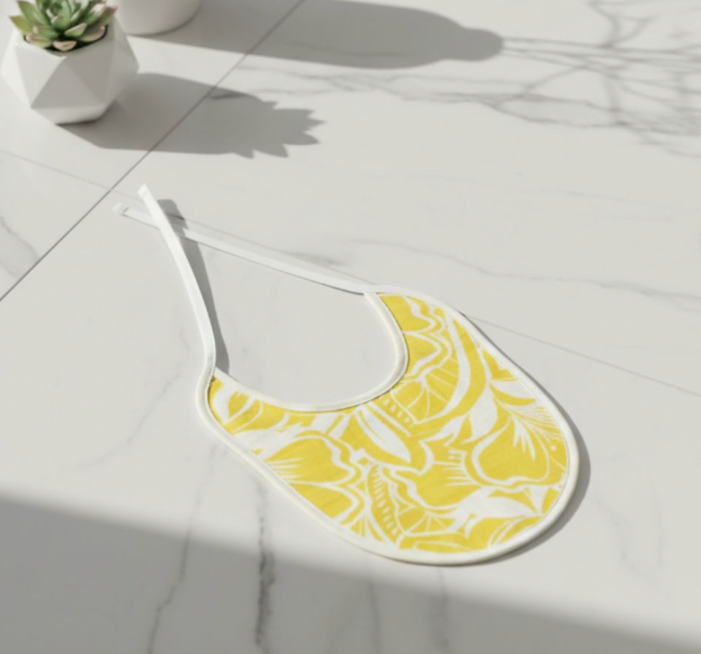 Muslin Bibs ( Pack of 3 )